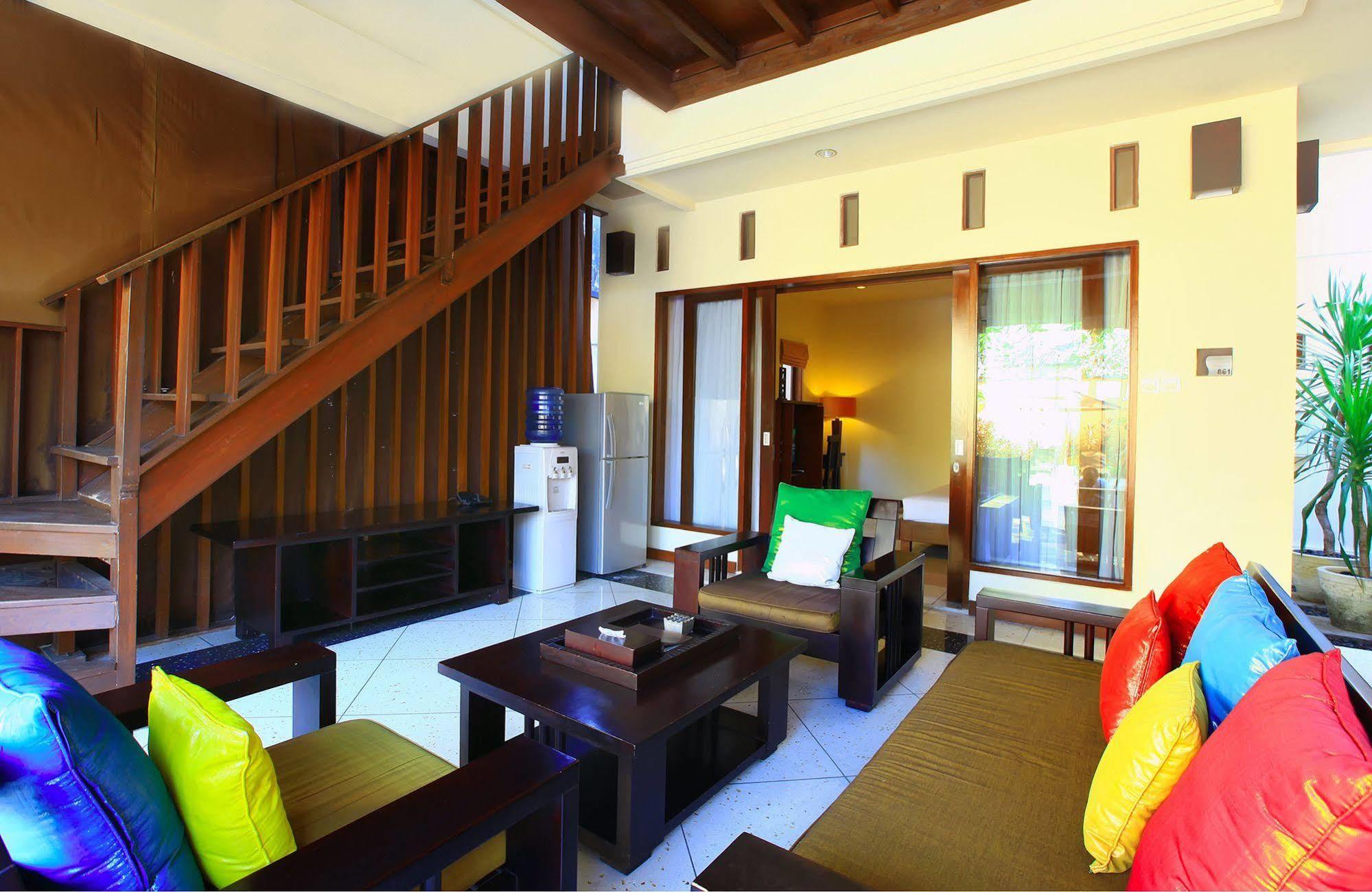 Mutiara Jimbaran Villas Kuta Selatan Екстериор снимка