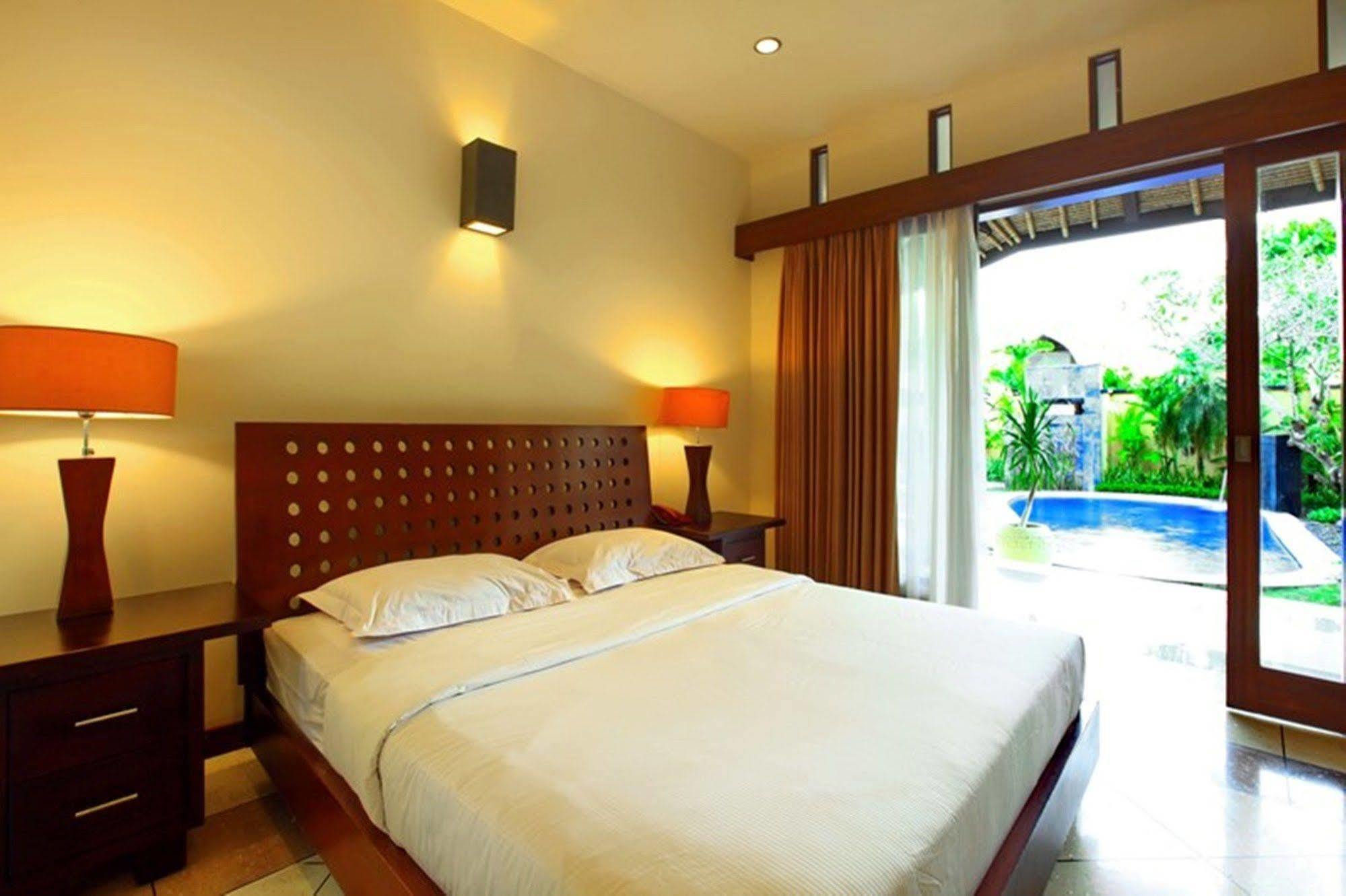 Mutiara Jimbaran Villas Kuta Selatan Екстериор снимка